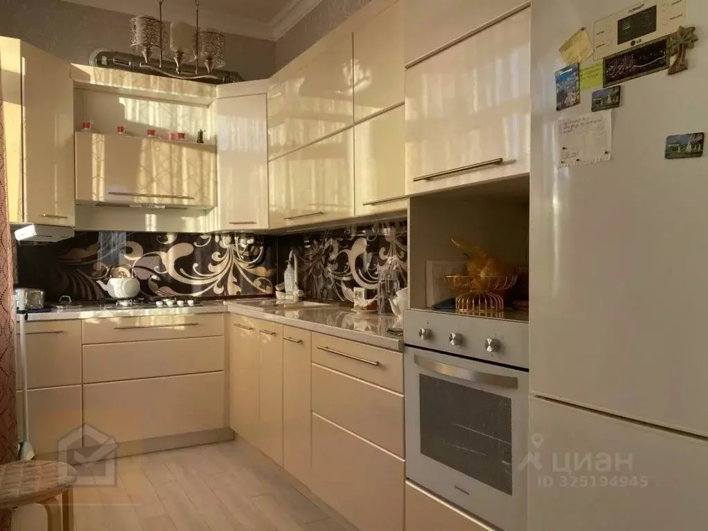 2-к кв. Крым, Евпатория ул. Дмитрия Ульянова, 19/2 (55.0 м) - Фото 2