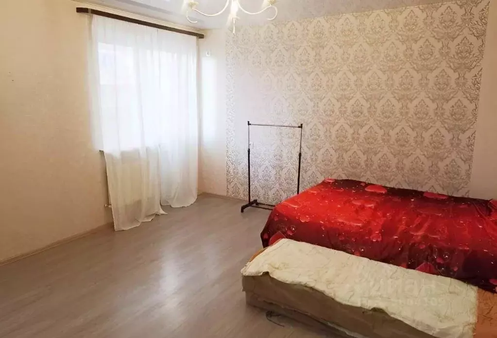 1-к кв. Краснодарский край, Отрадная ст-ца ул. Комарова, 21 (50.0 м) - Фото 1