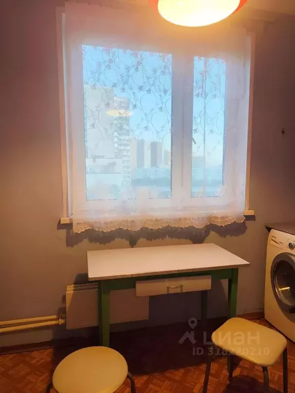 1-к кв. Москва Осенний бул., 6 (38.0 м) - Фото 0