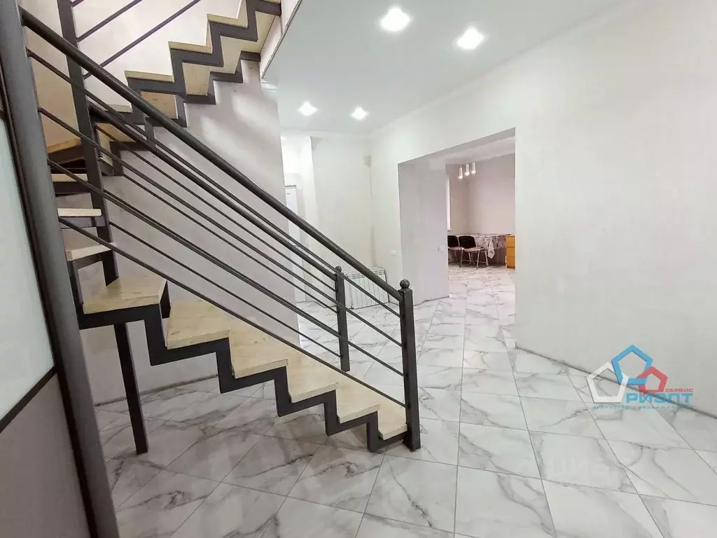 Дом в Омская область, Омский район, с. Дружино ул. Омская (129 м) - Фото 2