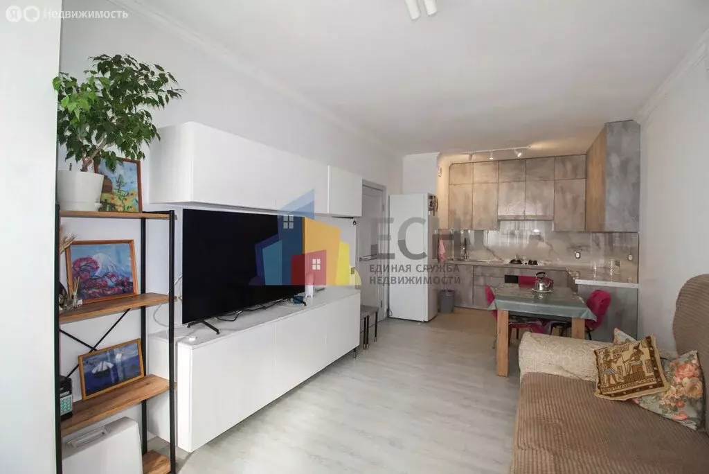 3-комнатная квартира: Тула, улица Сурикова, 24к1 (81.5 м) - Фото 0