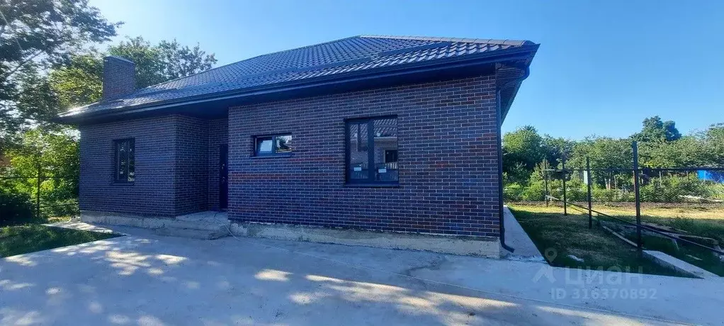 Дом в Краснодарский край, Динской район, Новотитаровская ст-ца Степная ... - Фото 2