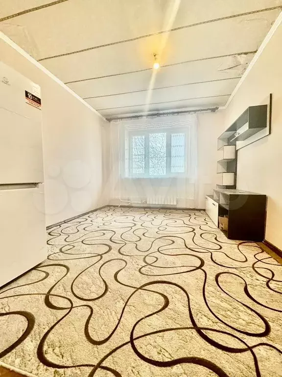Комната 13 м в 3-к., 2/5 эт. - Фото 0