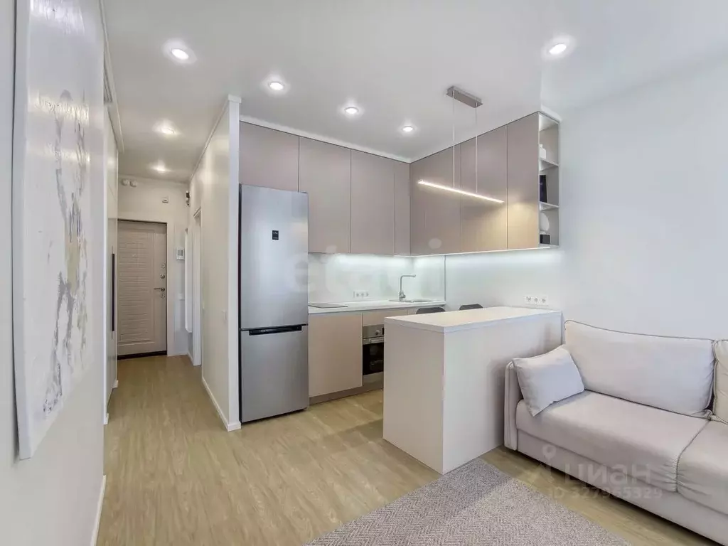 Студия Тюменская область, Тюмень Профсоюзная ул., 63 (32.3 м) - Фото 1