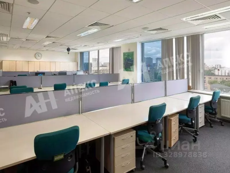 Помещение свободного назначения в Москва ул. Правды, 26 (2290 м) - Фото 1