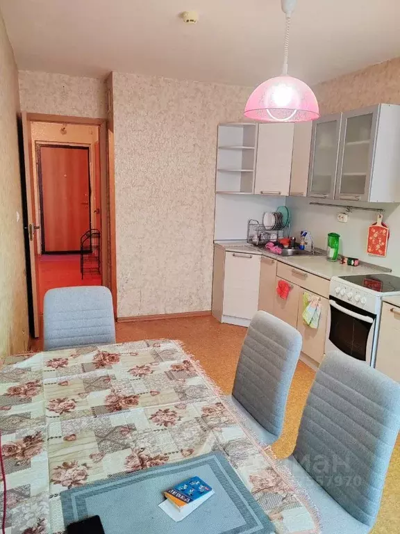 3-к кв. Санкт-Петербург ул. Маршала Захарова, 14к4 (100.0 м) - Фото 1