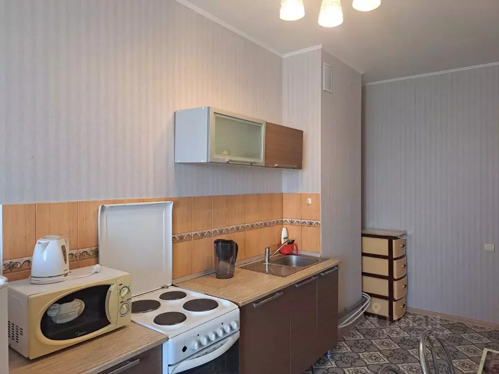 1-к кв. Волгоградская область, Волгоград просп. Маршала Жукова, 100 ... - Фото 1