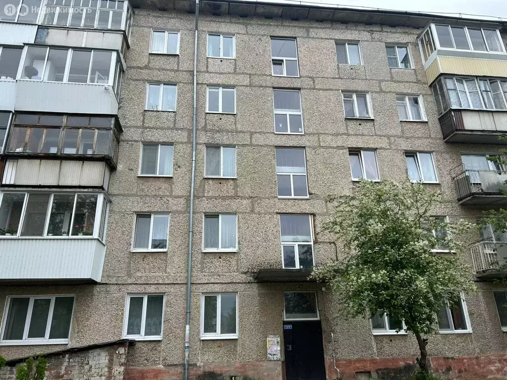 4-комнатная квартира: Реж, улица Ленина, 74/3 (61.8 м) - Фото 1