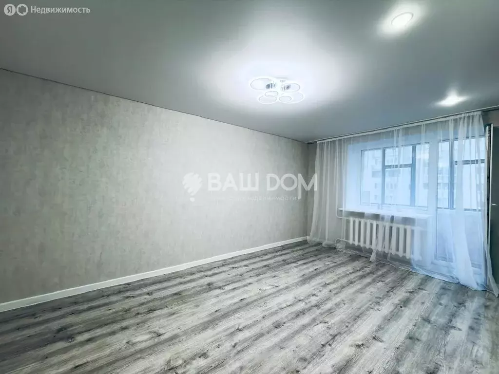 1-комнатная квартира: Брянск, улица Менжинского, 11А (32.8 м) - Фото 1