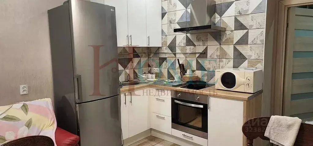 1-к кв. Новосибирская область, Новосибирск 2-я Обская ул., 154 (43.8 ... - Фото 0