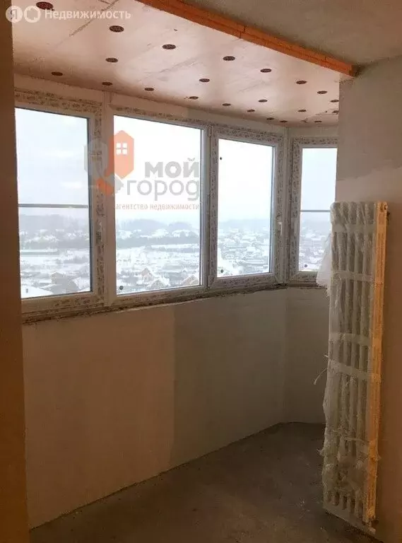 3-комнатная квартира: Звенигород, микрорайон Супонево, к15 (103.8 м) - Фото 1