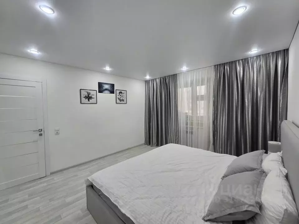 3-к кв. Татарстан, Зеленодольск ул. Ленина, 20А (93.4 м) - Фото 0