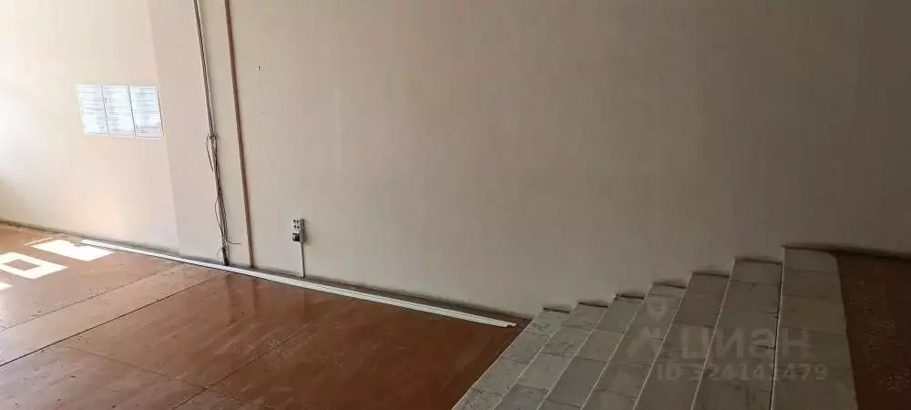 Помещение свободного назначения в Курганская область, Курган ул. ... - Фото 1