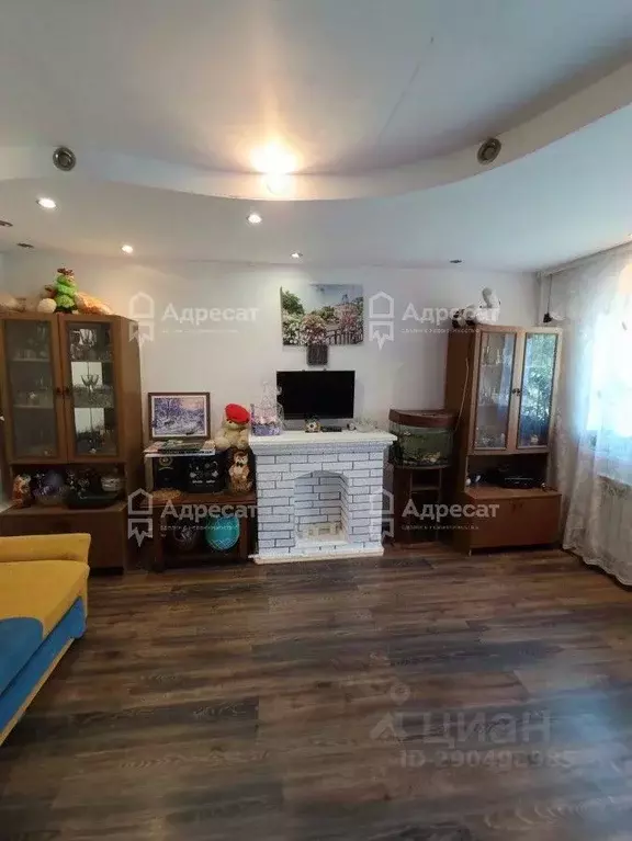 Дом в Волгоградская область, Волгоград пос. Сакко и Ванцетти, ул. ... - Фото 1