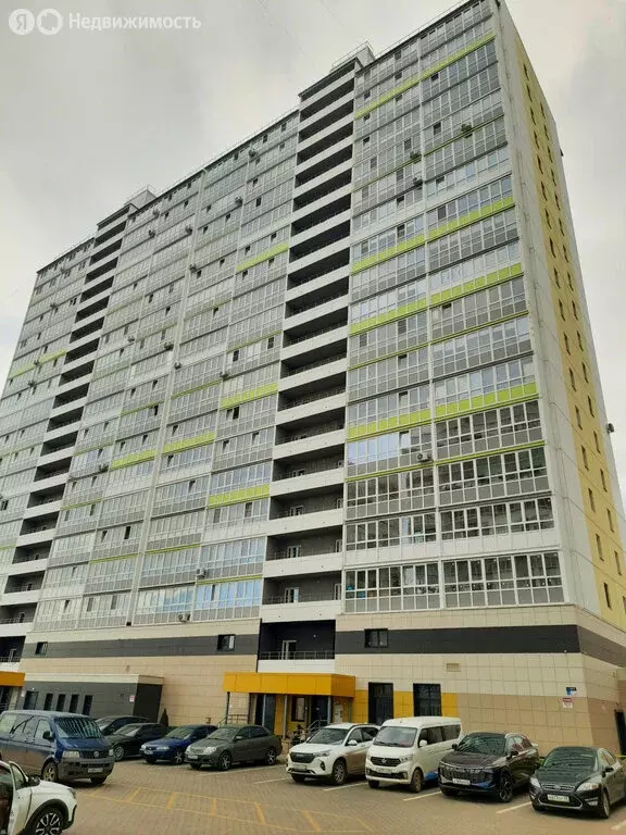 Квартира-студия: Киров, улица Энтузиастов, 15к1 (28.8 м) - Фото 0