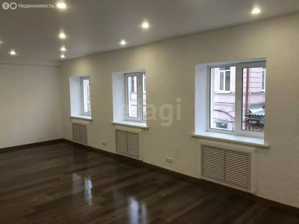 Квартира-студия: Томск, проспект Ленина, 93с2 (44 м) - Фото 1