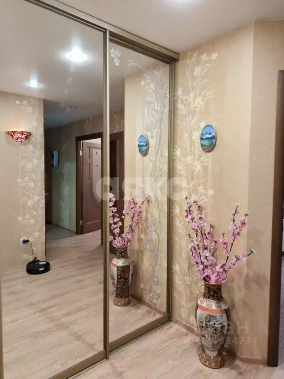 2-к кв. Волгоградская область, Волгоград ул. Балакирева, 2 (63.0 м) - Фото 2