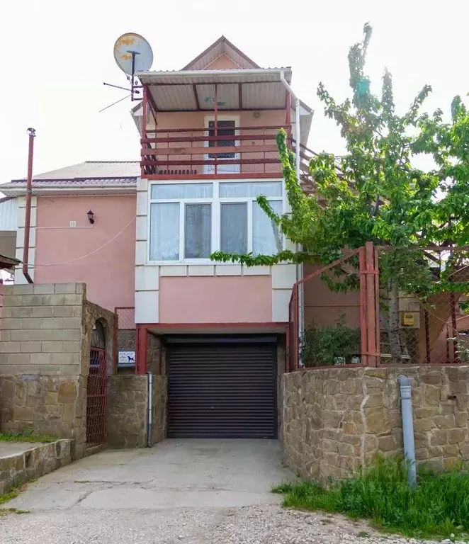 Дом в Крым, Судак Платановый кв-л,  (300 м) - Фото 1