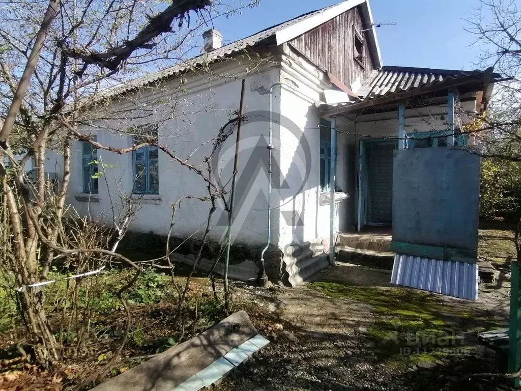 Дом в Краснодарский край, Апшеронск Трудовая ул. (51 м) - Фото 0