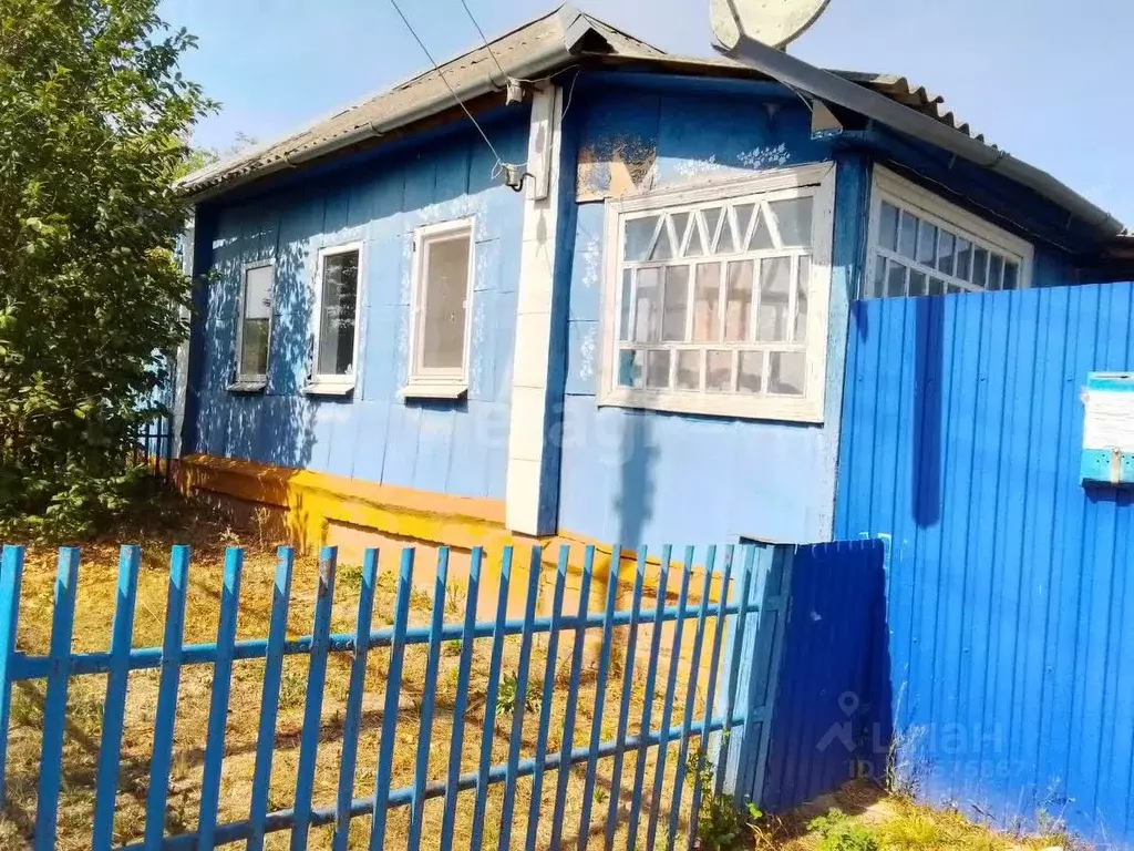 Дом в Белгородская область, Чернянский район, Волоконовское с/пос, с. ... - Фото 1