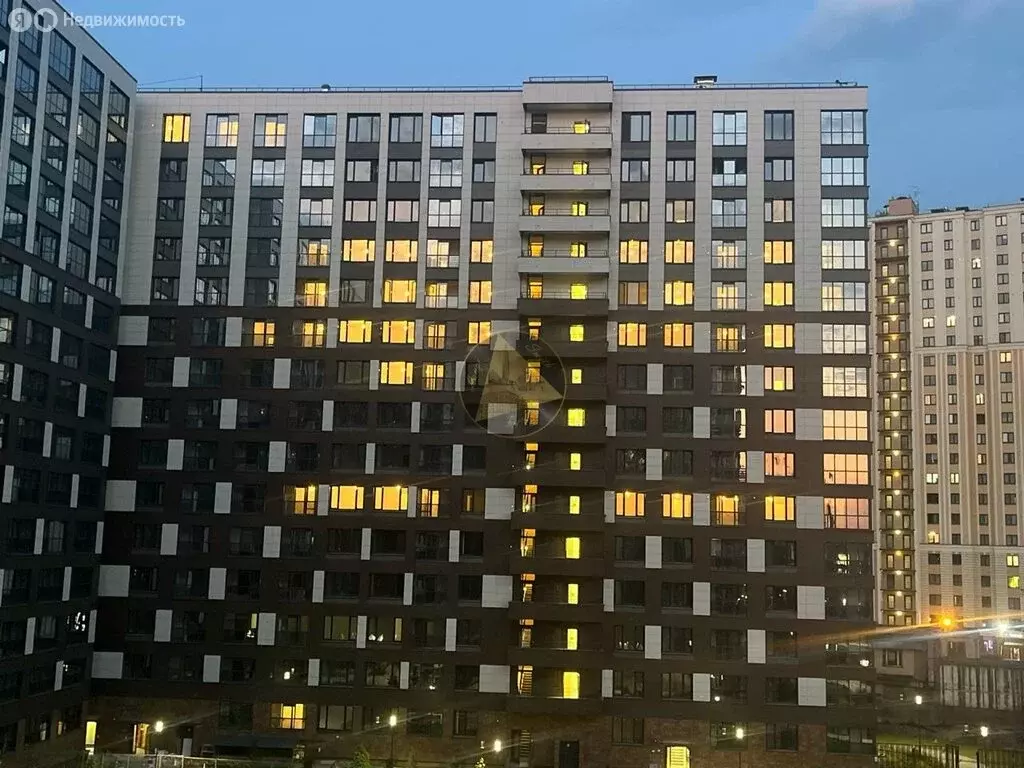 3-комнатная квартира: Санкт-Петербург, Дальневосточный проспект, 19к1 ... - Фото 1