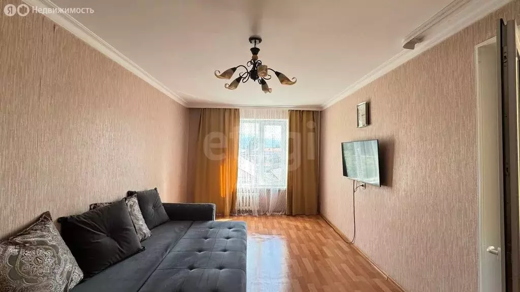 1-комнатная квартира: Владикавказ, улица Мичурина, 20А (34 м) - Фото 0