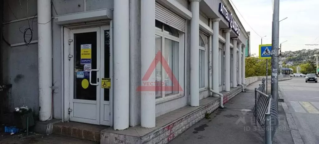 Помещение свободного назначения в Севастополь ул. Портовая, 31 (65 м) - Фото 2