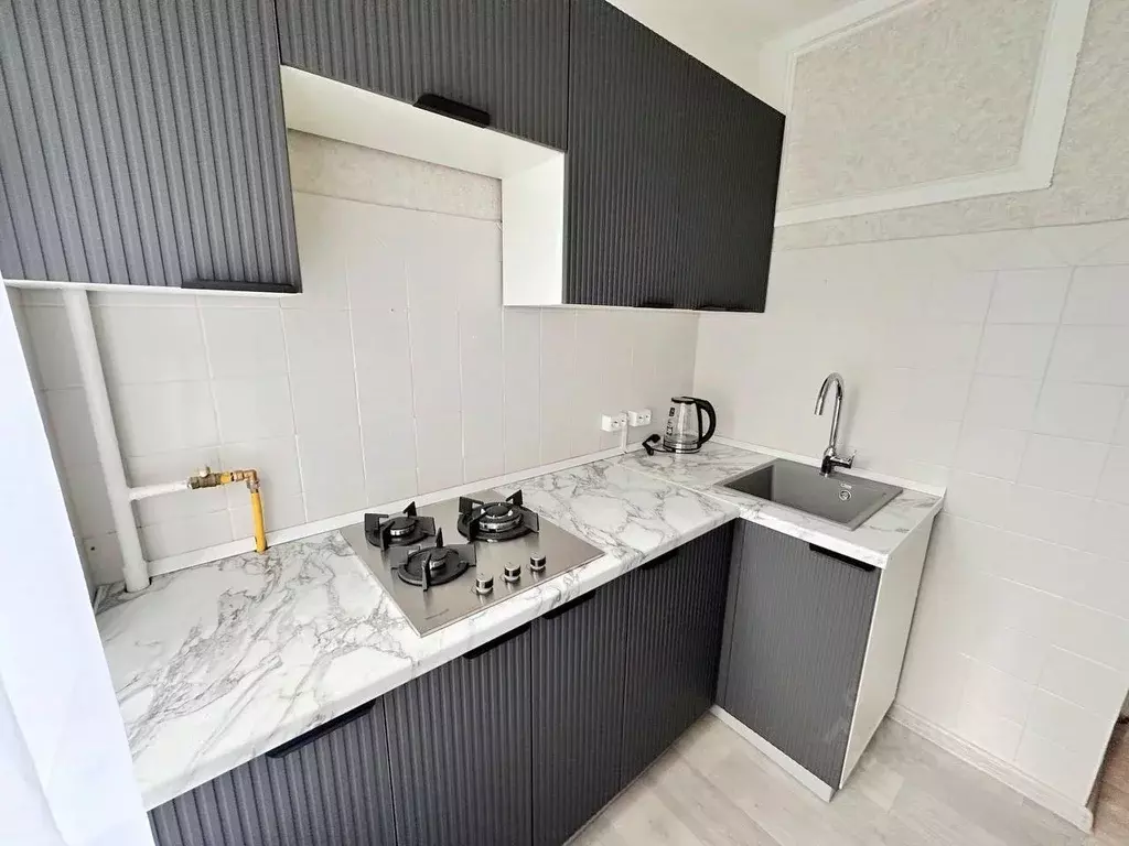 2-к кв. Московская область, Реутов Советская ул., 35 (43.0 м) - Фото 1