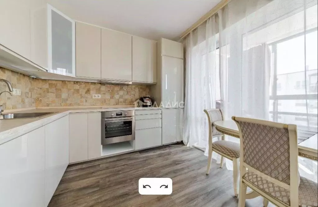 2-к кв. Ленинградская область, Всеволожск ул. Рябиновая Роща, 4к4 ... - Фото 1