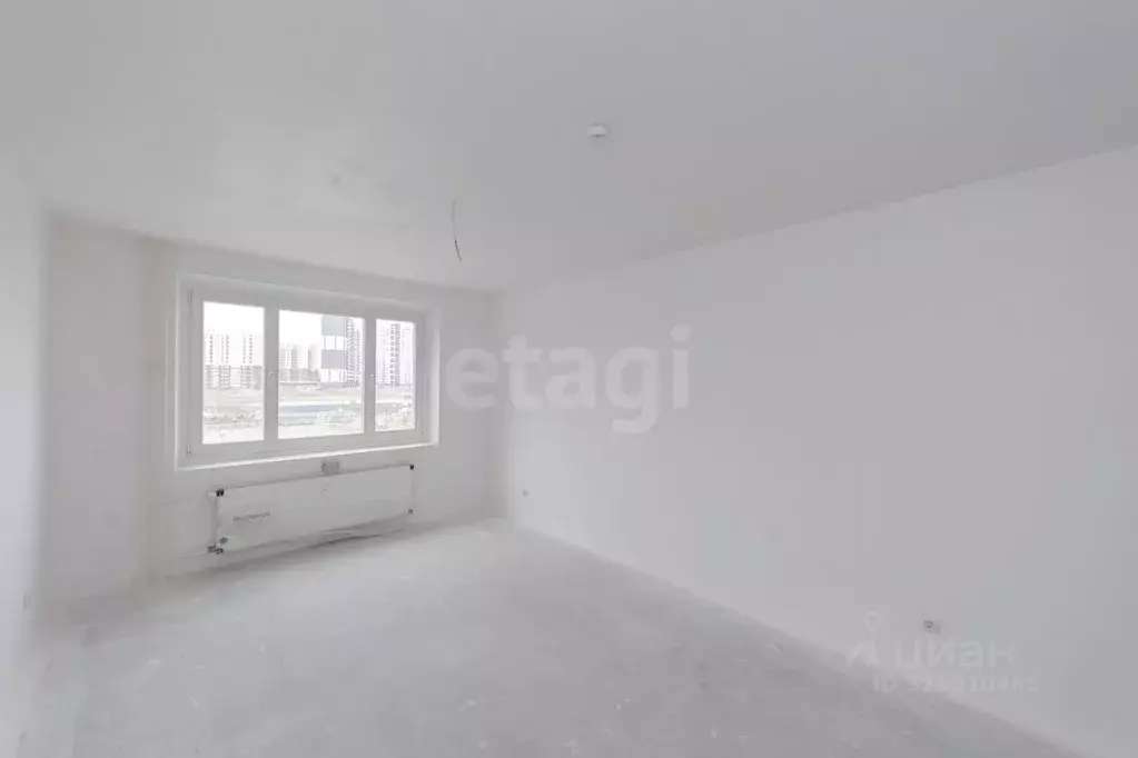 3-к кв. Тюменская область, Тюмень ул. Монтажников, 42 (86.4 м) - Фото 1