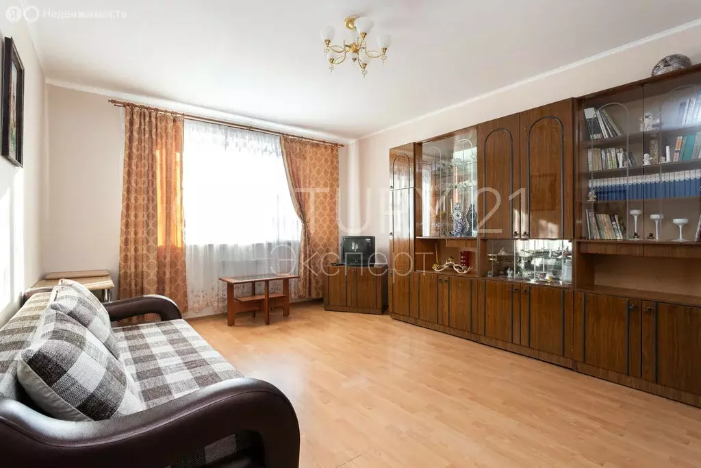 2-комнатная квартира: Светлогорск, Пионерская улица, 18Б (74.6 м) - Фото 1