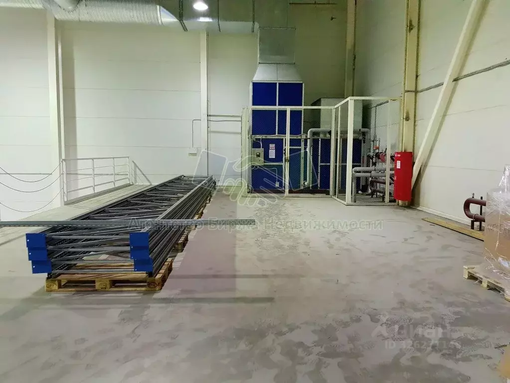 Склад в Новосибирская область, Новосибирск ул. Петухова, уч3 (2900 м) - Фото 2