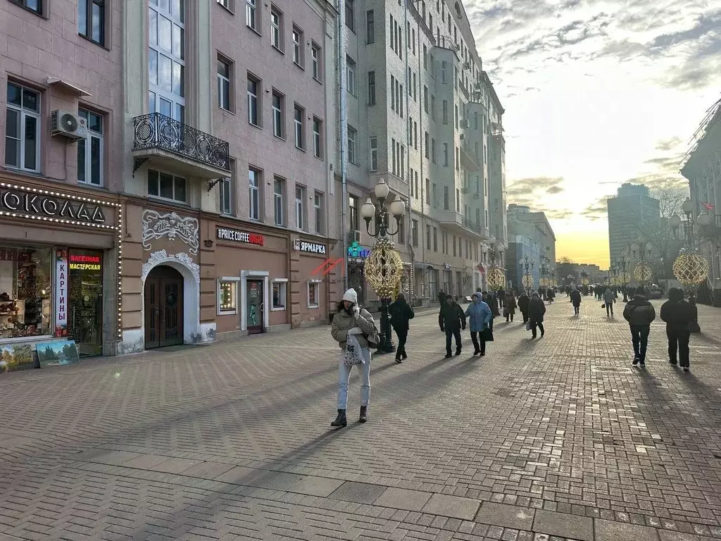 Торговая площадь в Москва ул. Арбат, 49 (35 м) - Фото 1