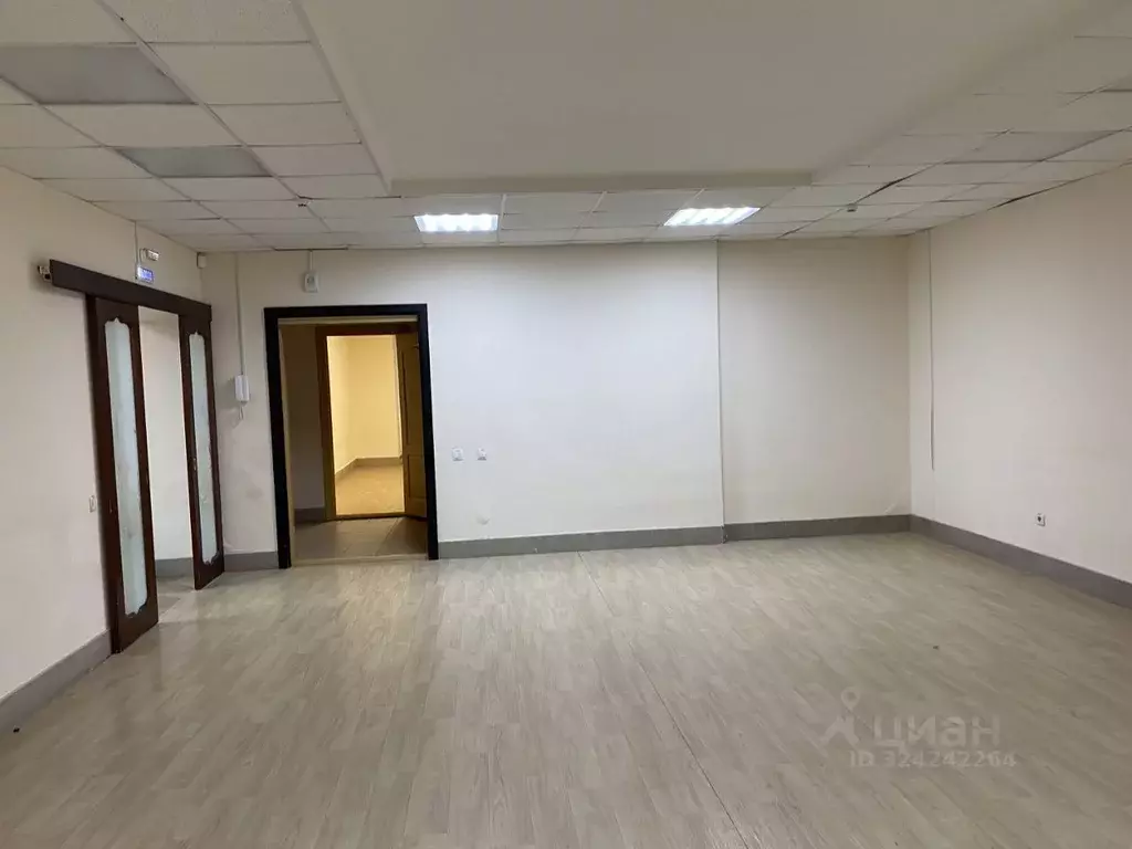 Помещение свободного назначения в Коми, Сыктывкар Интернациональная ... - Фото 2