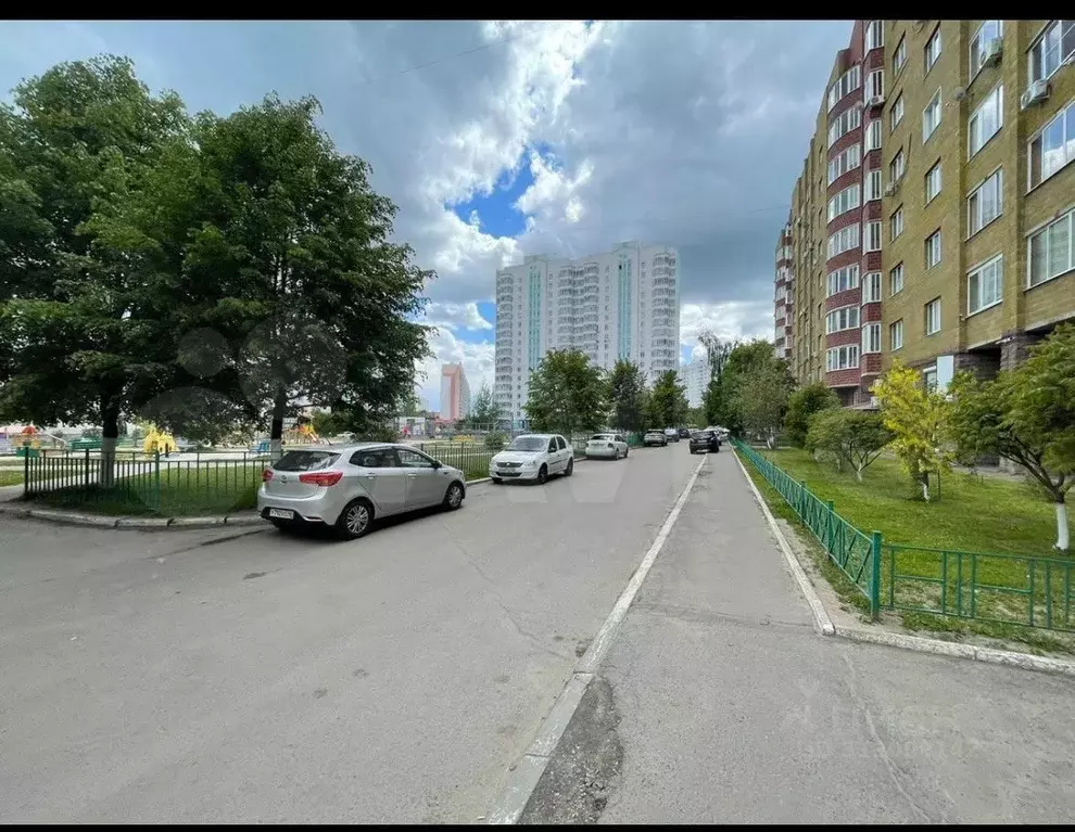 1-к кв. Курская область, Курск просп. Вячеслава Клыкова, 8 (54.0 м) - Фото 0