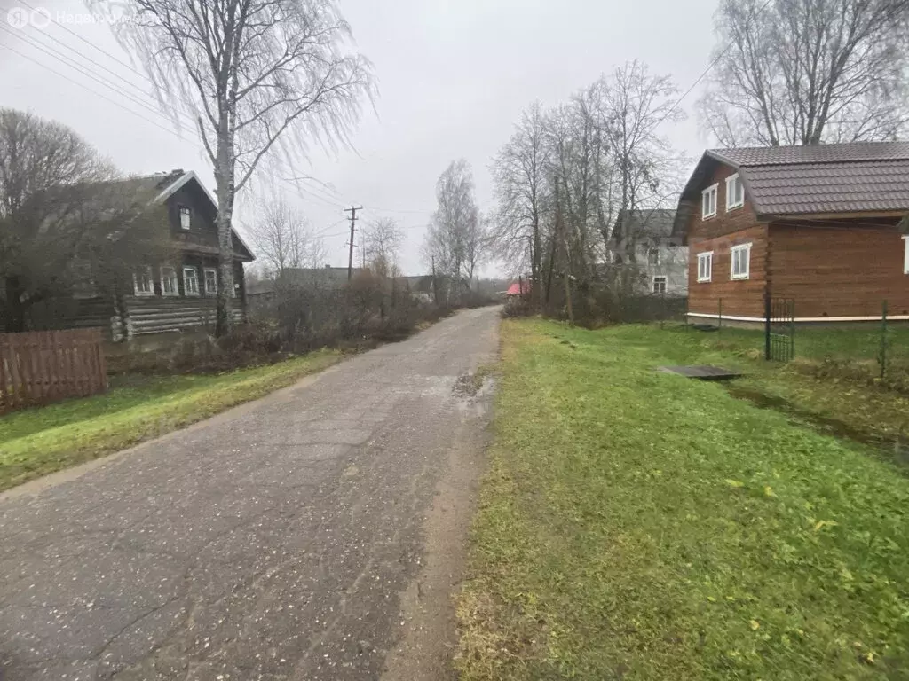 Дом в Новгородская область, Маловишерское городское поселение, деревня ... - Фото 1