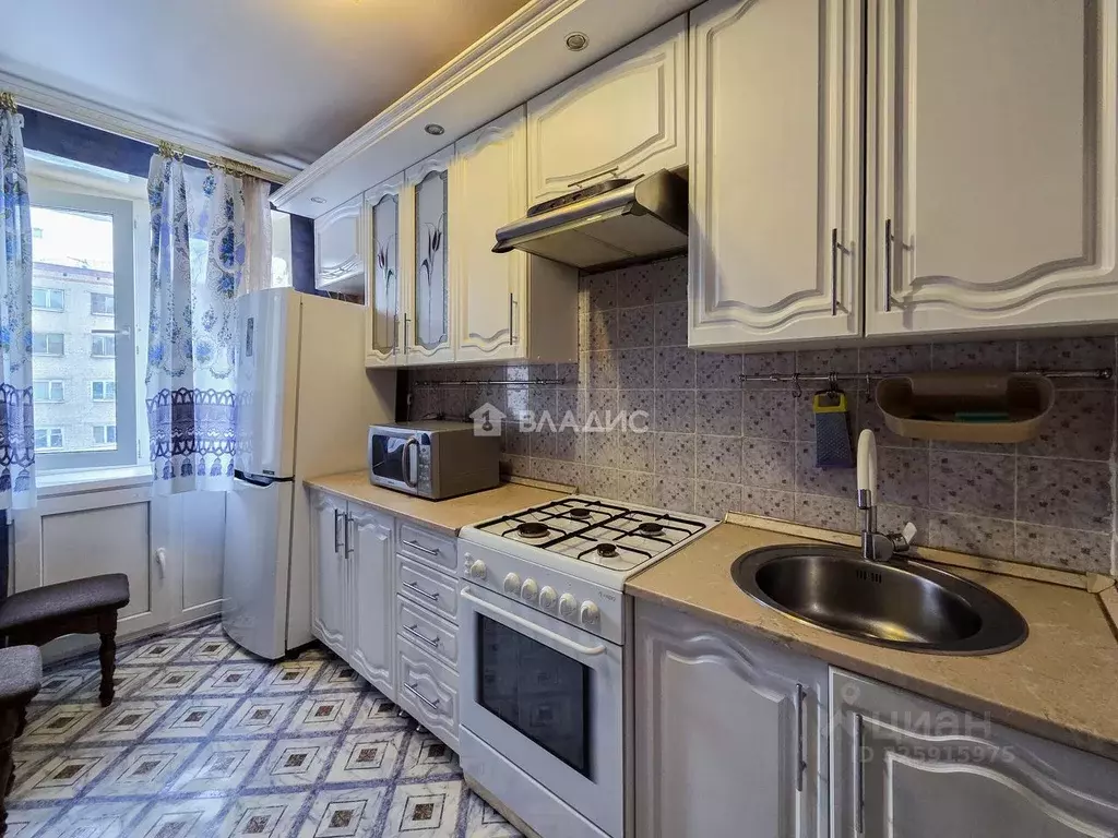 2-к кв. Ивановская область, Иваново просп. Строителей, 106 (53.2 м) - Фото 2