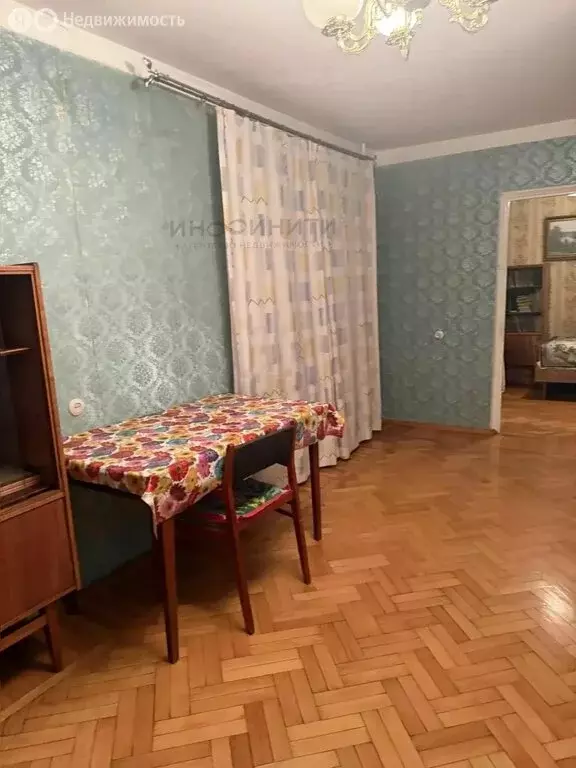 3-комнатная квартира: Реутов, Лесная улица, 10 (57 м) - Фото 1