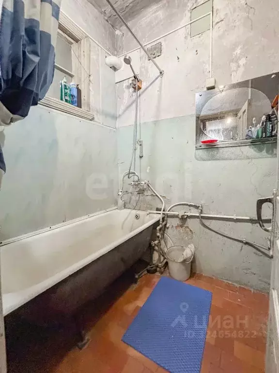 Комната Псковская область, Псков ул. Леона Поземского, 64 (20.5 м) - Фото 1