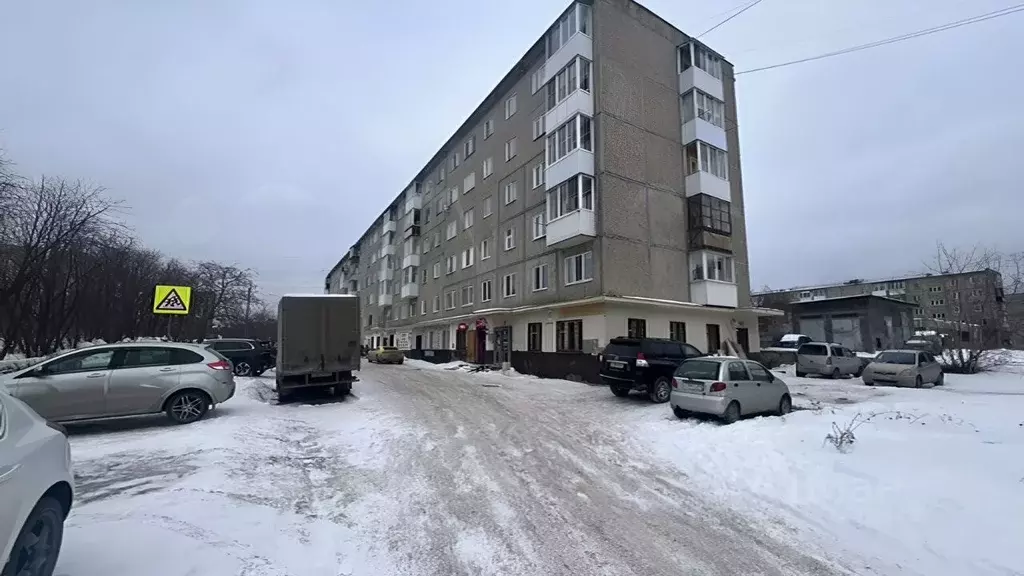 Помещение свободного назначения в Свердловская область, Первоуральск ... - Фото 0