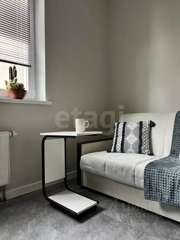 Студия Тюменская область, Тюмень ул. 2-я Луговая, 22к3 (18.0 м) - Фото 1