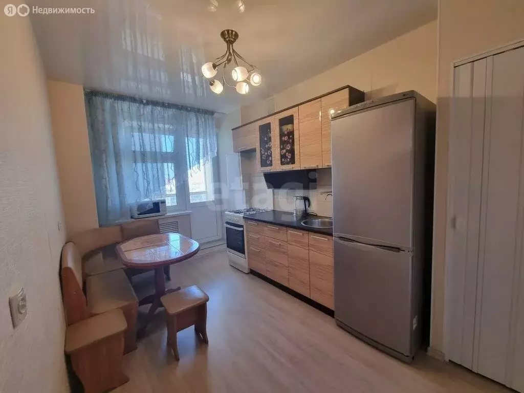 2-комнатная квартира: Якутск, улица Дзержинского, 16/4 (57.4 м) - Фото 0