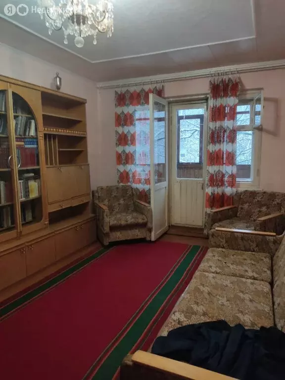 2-комнатная квартира: Сыктывкар, Октябрьский проспект, 134 (44 м) - Фото 0