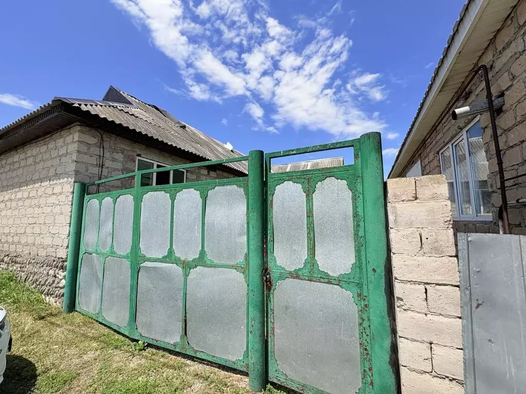Дом в Кабардино-Балкария, с. Баксаненок ул. Ерижокова, 233 (99 м) - Фото 2