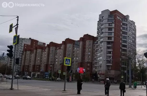 1-комнатная квартира: Тюмень, улица 50 лет Октября, 24 (39.1 м) - Фото 2