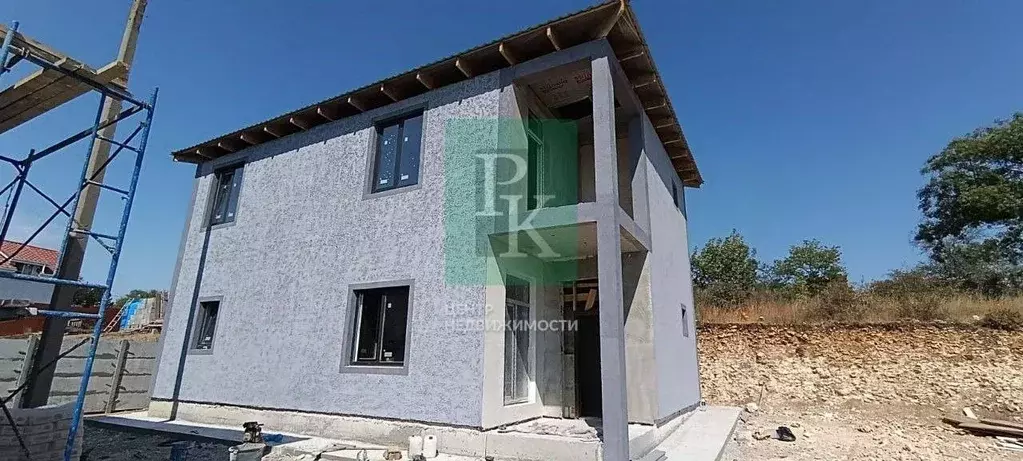 Дом в Севастополь ш. Монастырское, 116А/29 (180 м) - Фото 1