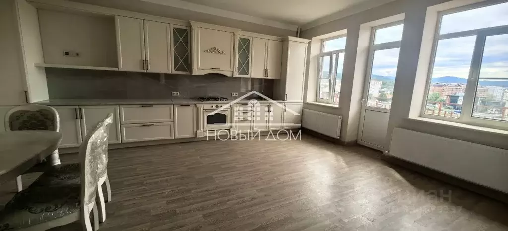 3-к кв. Кабардино-Балкария, Нальчик ул. Тарчокова, 29 (137.0 м) - Фото 2