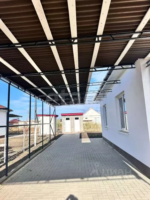 Дом в Краснодарский край, Ейский район, с. Кухаривка ул. Гагарина (89 ... - Фото 2