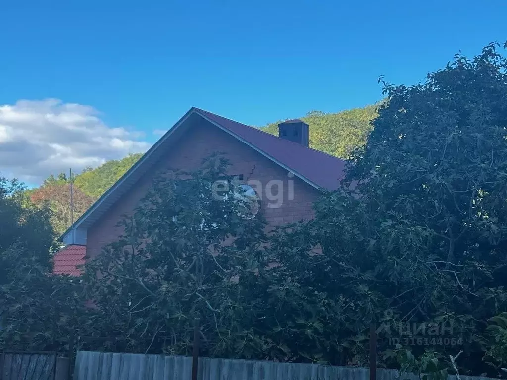 Дом в Краснодарский край, Новороссийск городской округ, с. Мысхако ул. ... - Фото 1