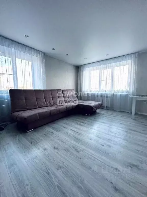 Студия Челябинская область, Челябинск просп. Победы, 184А (30.0 м) - Фото 1